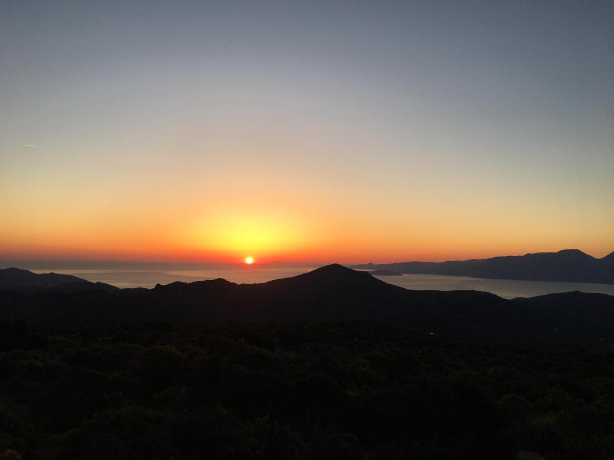 Fissi Agritourism Near The Sea