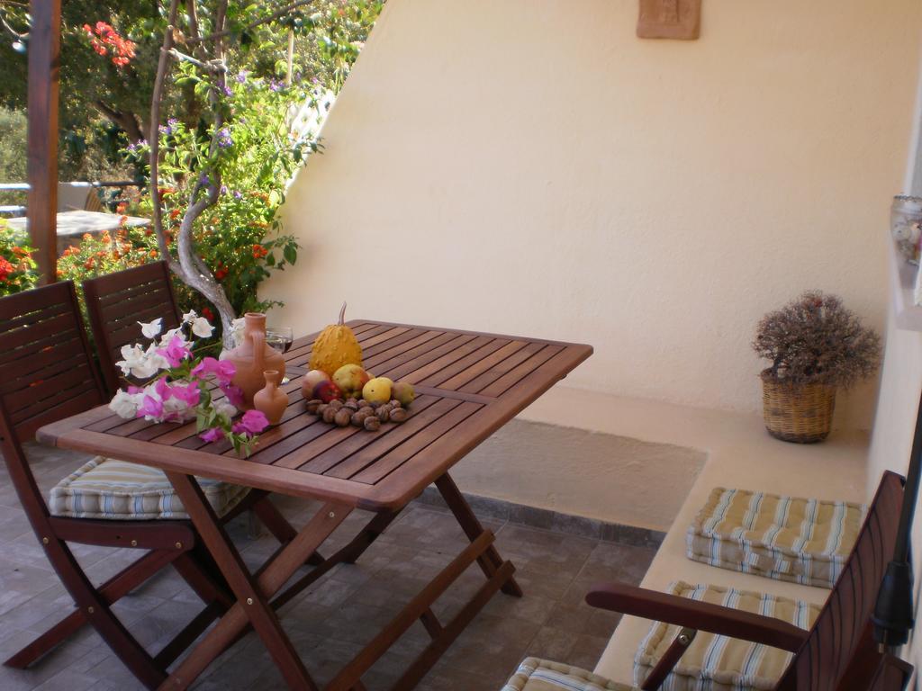 Fissi Agritourism Near The Sea *
